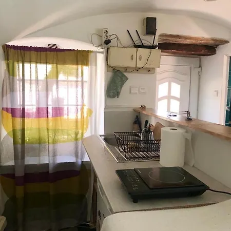 Transylvanian Hobbit House Appartement